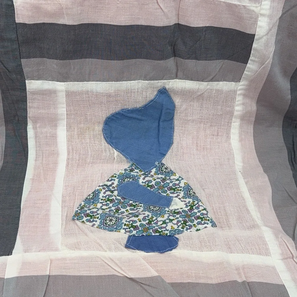 Patchwork Quilt Bedding Bedspread Butterfly Sun‎ bonnet  Sue 37x66 No Batting